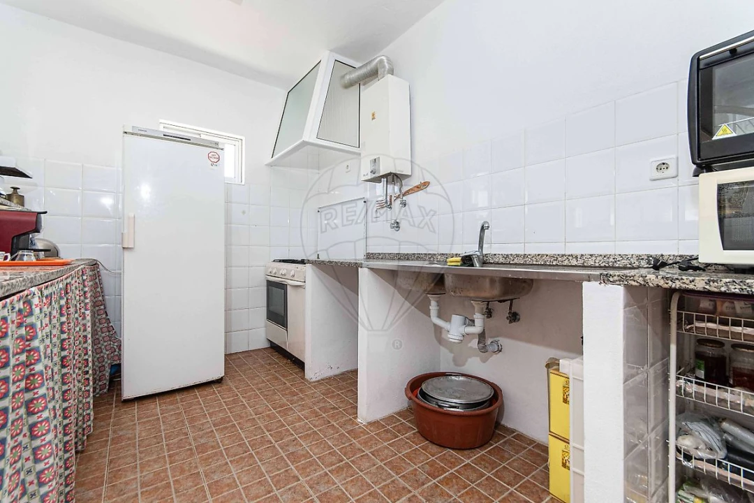 Moradia T4 para Venda em Ventosa Foto 7