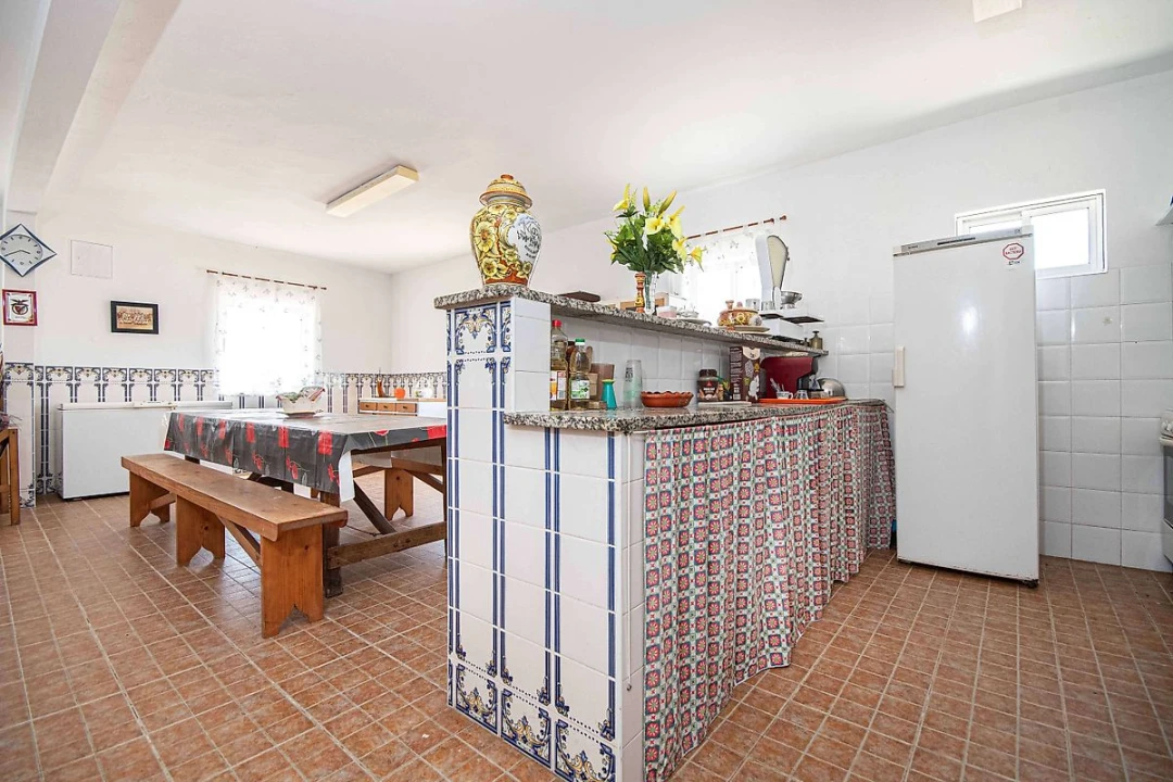 Moradia T4 para Venda em Ventosa Foto 5