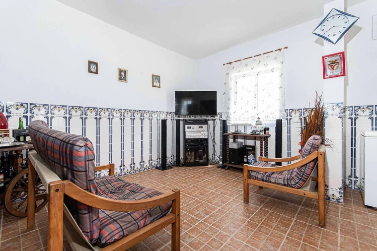 Moradia T4 para Venda em Ventosa Foto 6