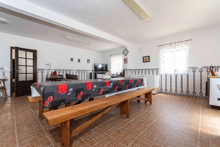 Moradia T4 para Venda em Ventosa Foto 4