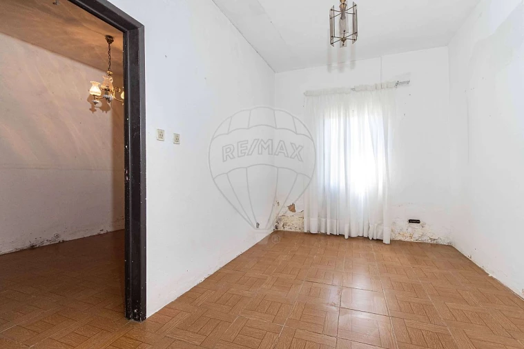 Moradia T4 para Venda em Ventosa Foto 19