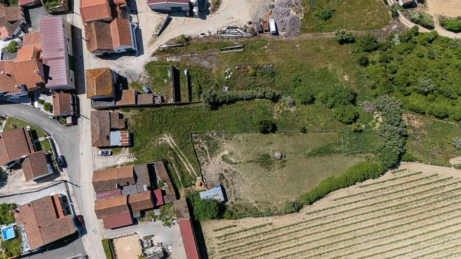 Moradia T4 para Venda em Ventosa Foto 36