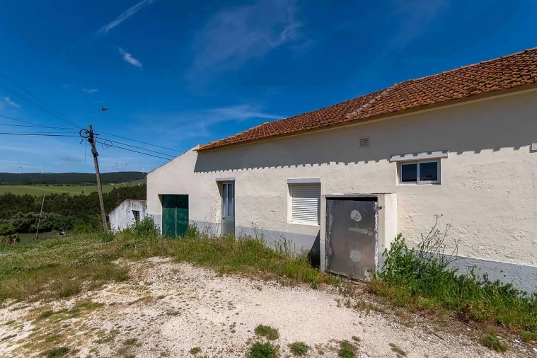 Moradia T4 para Venda em Ventosa Foto 13