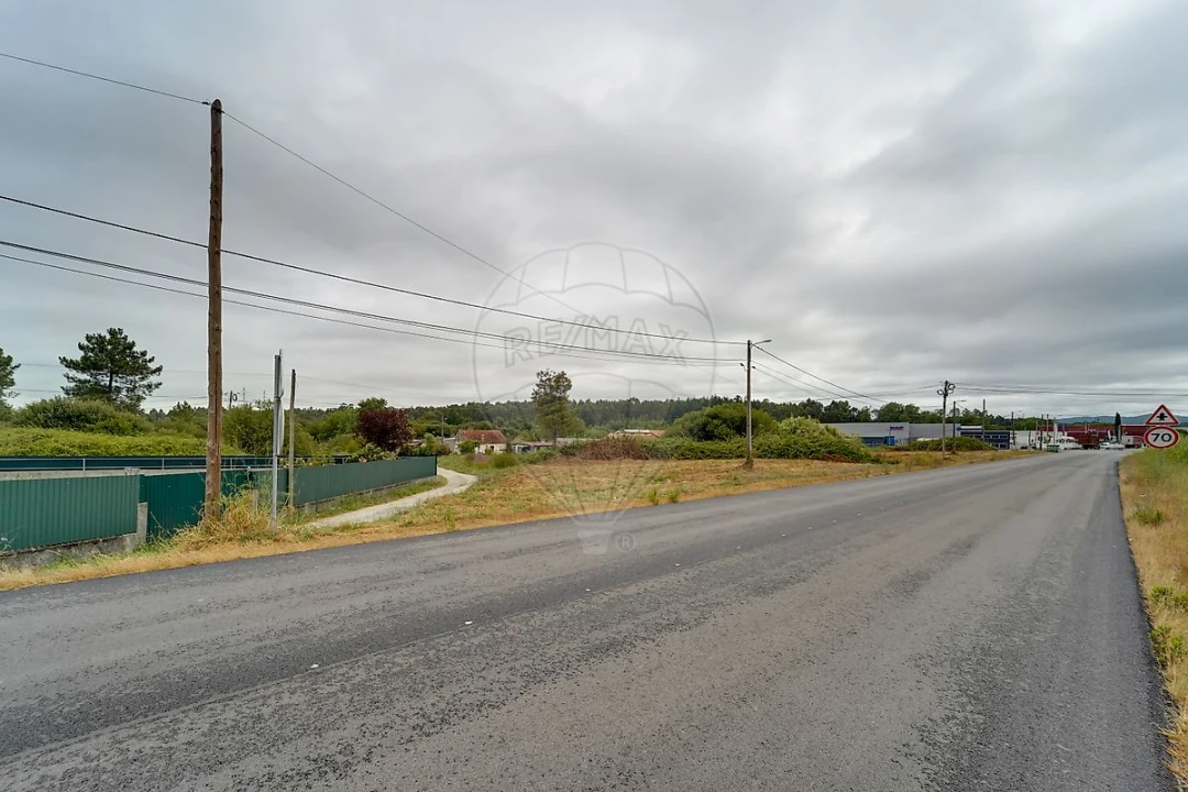 Terreno para Venda em Arcos e Mogofores Foto 3