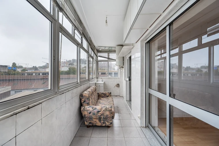 Apartamento T2 para Venda em Campanhã Foto 12