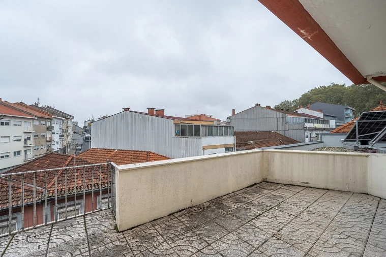 Apartamento T2 para Venda em Campanhã Foto 21