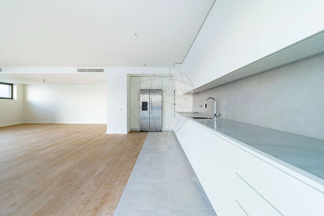 Apartamento T3 para Arrendamento em Canidelo Foto 10