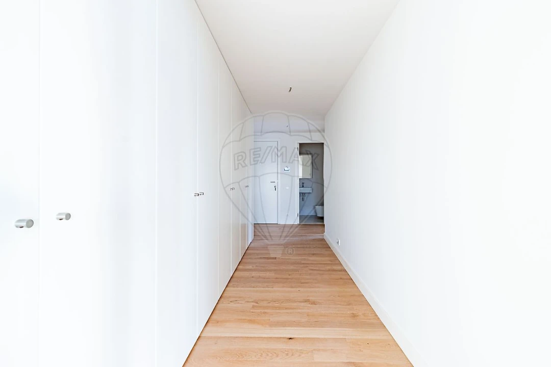 Apartamento T3 para Arrendamento em Canidelo Foto 4