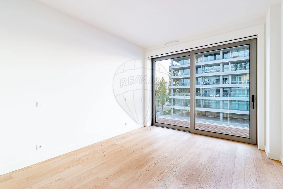 Apartamento T3 para Arrendamento em Canidelo Foto 18