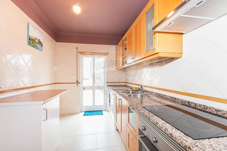 Apartamento T3 para Venda em Aveiras de Cima Foto 20