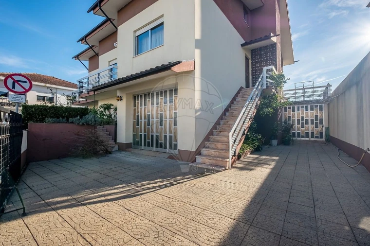 Moradia T3 para Venda em Ermesinde