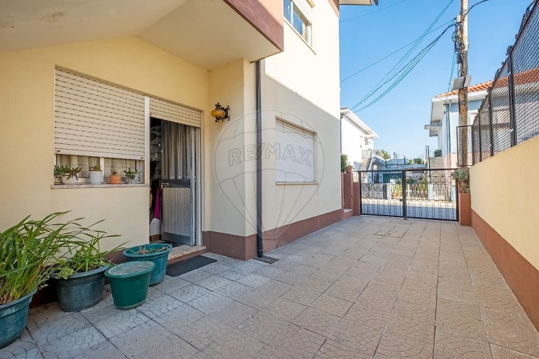 Moradia T3 para Venda em Ermesinde Foto 30