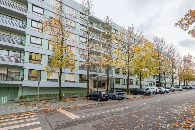 Apartamento T2 para Venda em Castêlo da Maia Foto 1