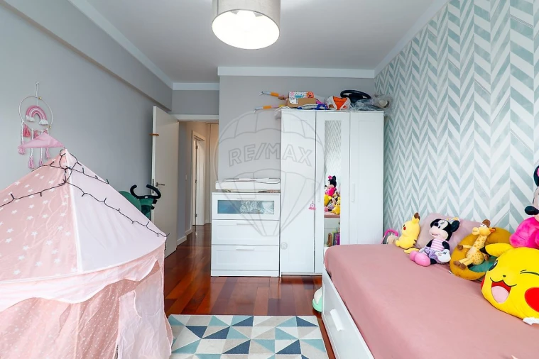 Apartamento T2 para Venda em Castêlo da Maia Foto 20