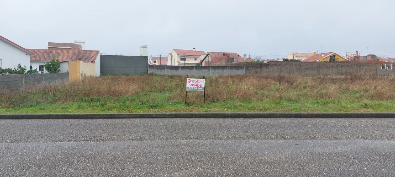 Terreno para Venda em Vieira de Leiria Foto 2