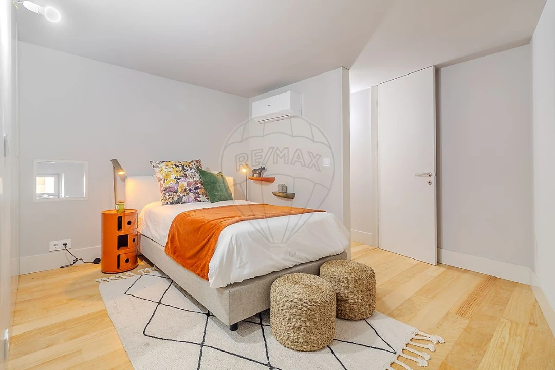 Apartamento T2 para Venda em Cedofeita, Santo Ildefonso, Sé, Miragaia, São Nicolau e Vitória Foto 16