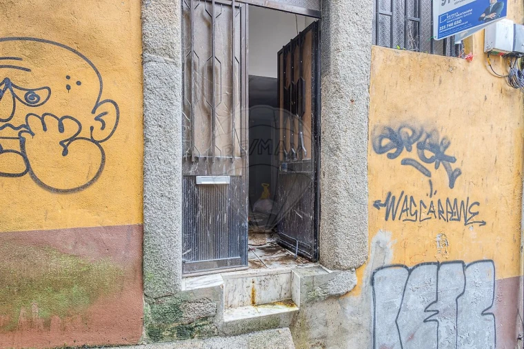 Prédio para Venda em Bonfim Foto 14