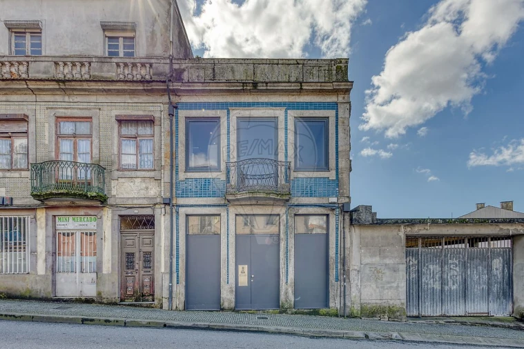 Moradia T3 para Venda em Santa Marinha e São Pedro da Afurada Foto 2