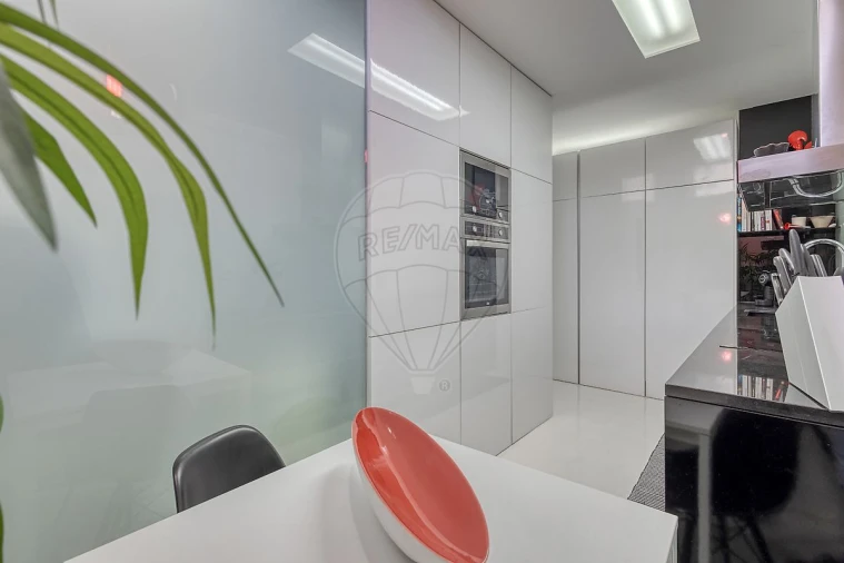 Moradia T3 para Venda em Santa Marinha e São Pedro da Afurada Foto 7