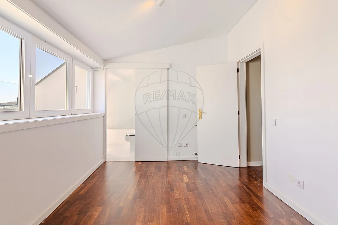 Apartamento T3 para Venda em Aldoar, Foz do Douro e Nevogilde Foto 22