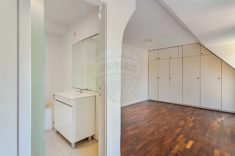 Apartamento T3 para Venda em Aldoar, Foz do Douro e Nevogilde Foto 18