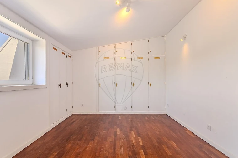 Apartamento T3 para Venda em Aldoar, Foz do Douro e Nevogilde Foto 11