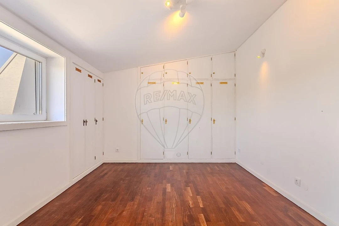 Apartamento T3 para Venda em Aldoar, Foz do Douro e Nevogilde Foto 11