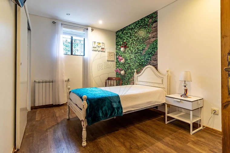 Moradia T12 para Venda em Vila Nova da Telha Foto 22