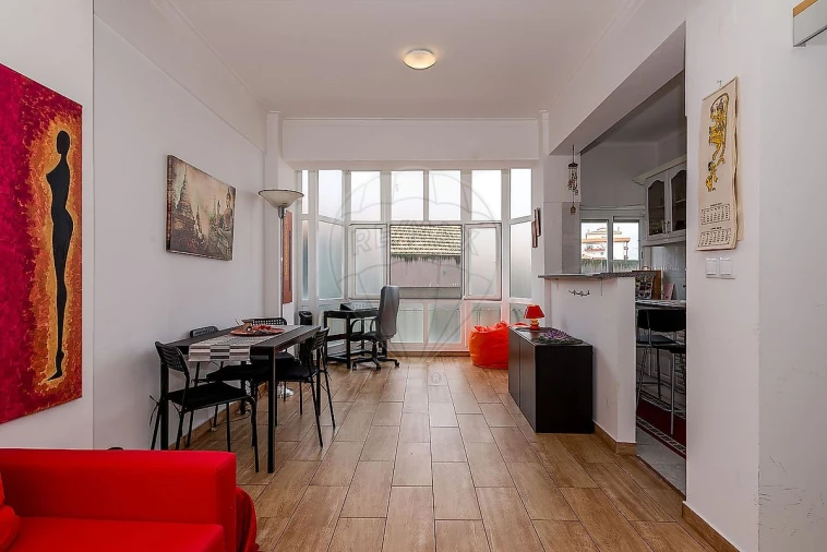 Apartamento T1 para Arrendamento em Sacavém e Prior Velho Foto 8