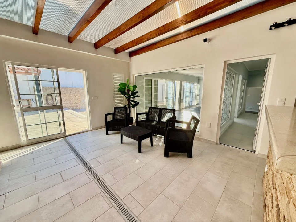 Moradia T4 para Venda em Alfeizerão Foto 4