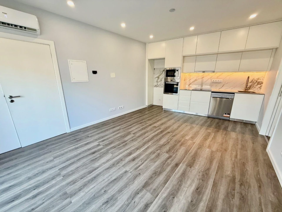 Moradia T4 para Venda em Alfeizerão Foto 14