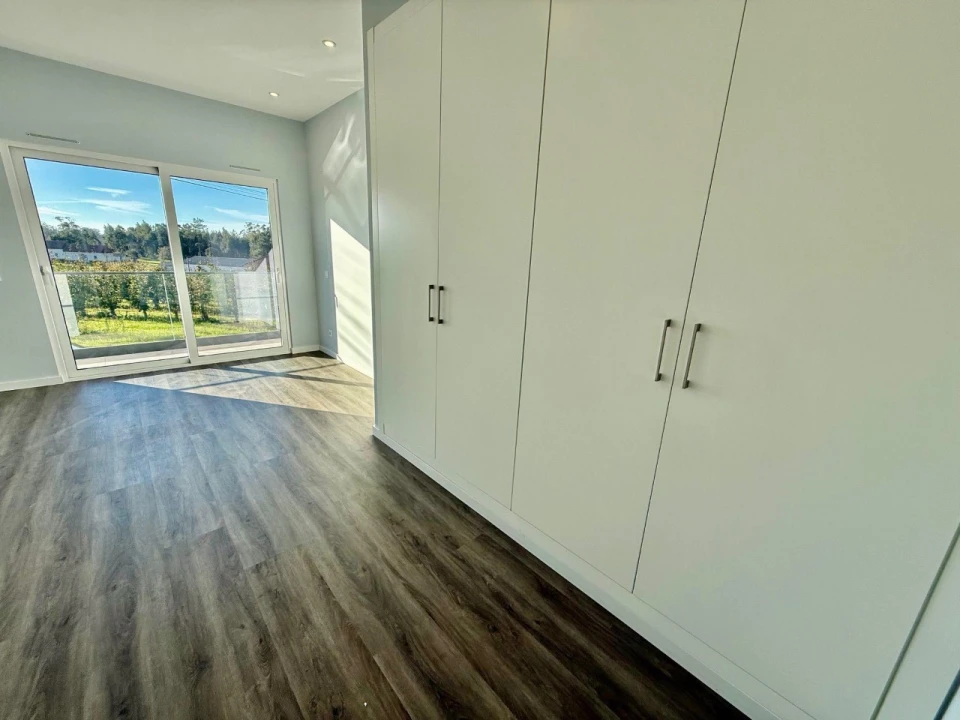 Moradia T4 para Venda em Alfeizerão Foto 19