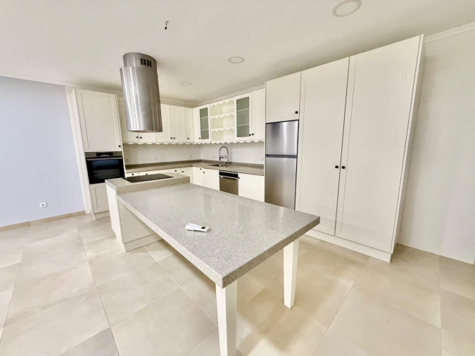 Moradia T4 para Venda em Alfeizerão Foto 13