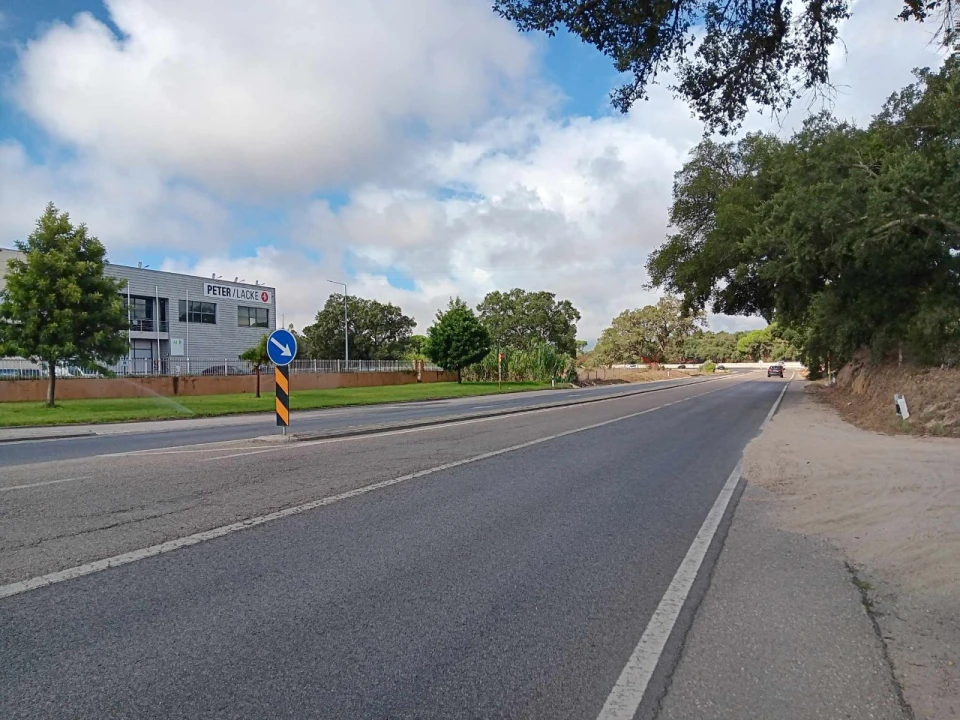 Armazém para Venda em Gambia-Pontes-Alto da Guerra Foto 33