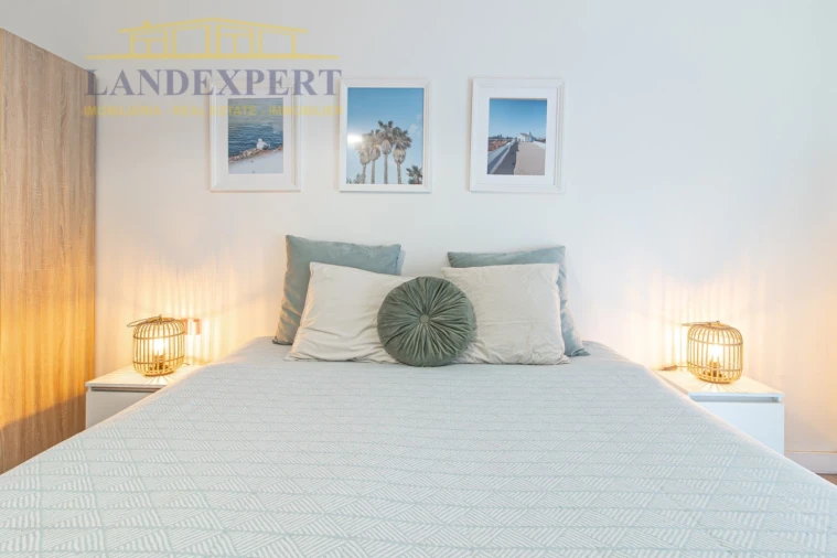 Apartamento T1 para Venda em Armação de Pera Foto 3