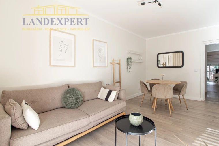 Apartamento T1 para Venda em Armação de Pera Foto 9