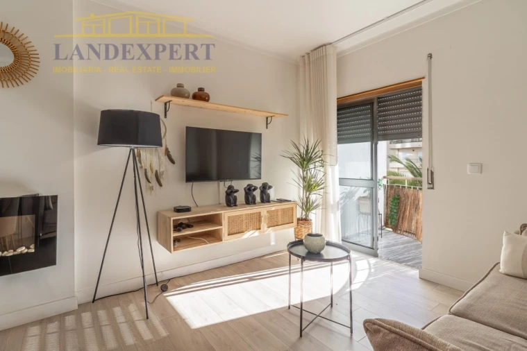 Apartamento T1 para Venda em Armação de Pera Foto 10