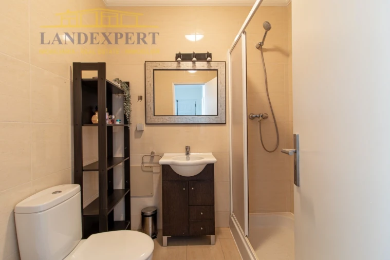 Apartamento T1 para Venda em Armação de Pera Foto 14