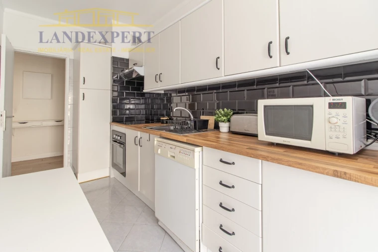 Apartamento T1 para Venda em Armação de Pera Foto 19