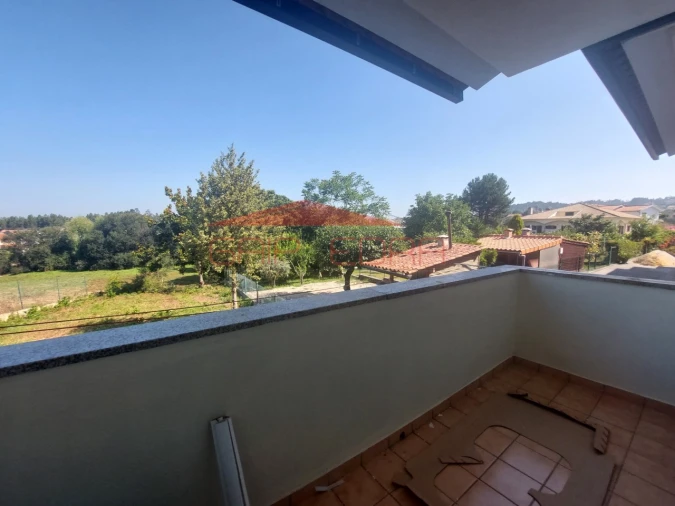 Moradia T3 para Venda em Branca Foto 19