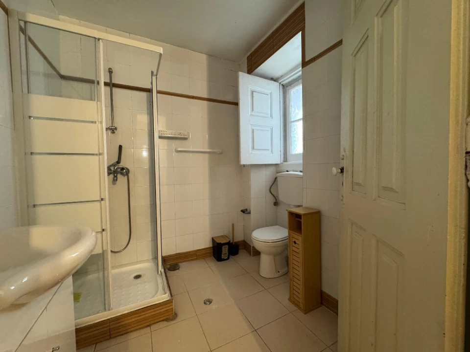 Apartamento T5 para Venda em São Martinho do Bispo e Ribeira de Frades Foto 7
