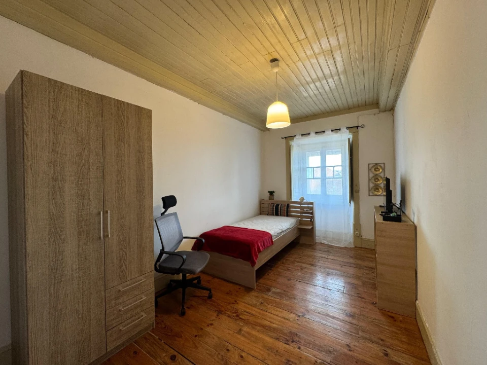 Apartamento T5 para Venda em São Martinho do Bispo e Ribeira de Frades Foto 4