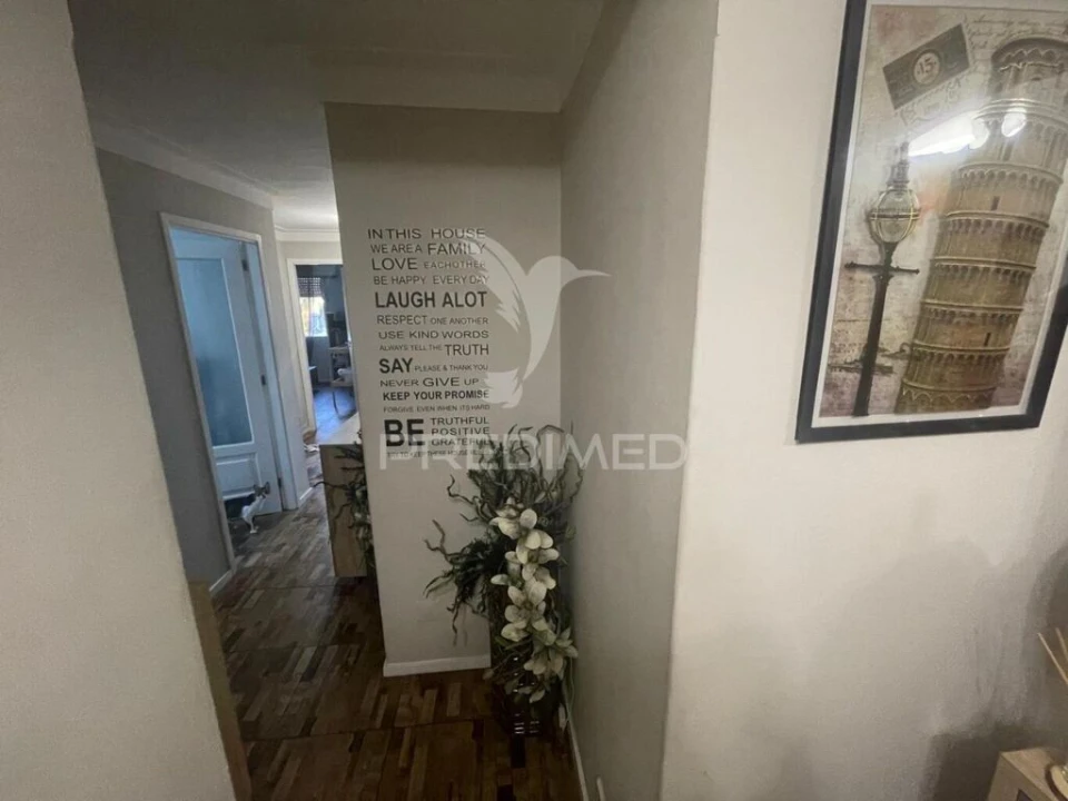 Apartamento T2 para Venda em Rio Tinto Foto 4