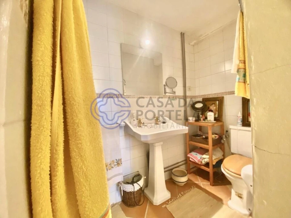 Quinta T3 para Venda em Oliveira do Douro Foto 5