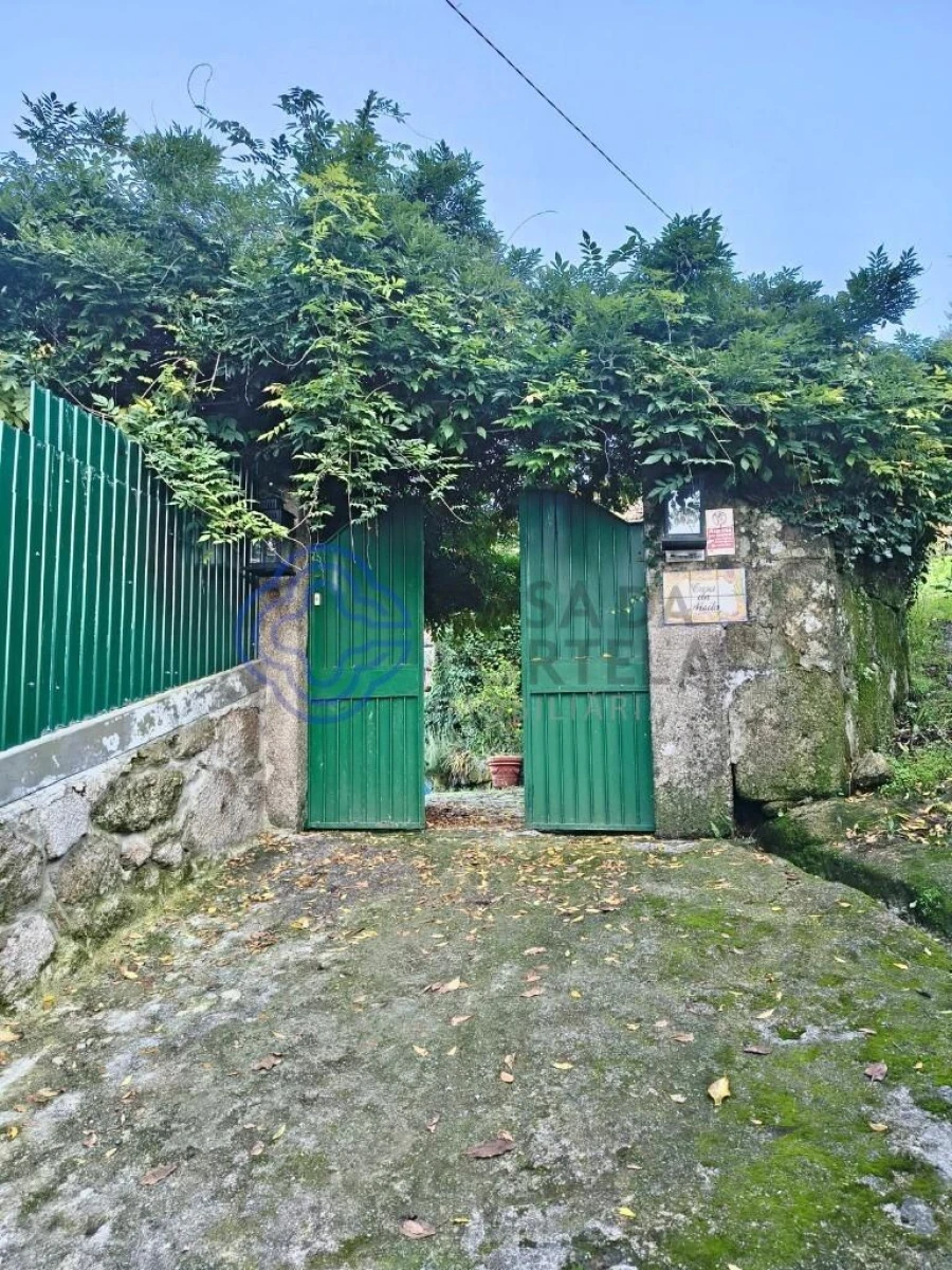 Quinta T3 para Venda em Oliveira do Douro Foto 31