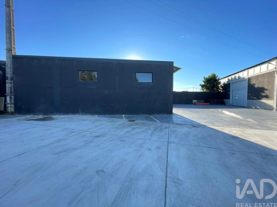 Armazém para Venda em Manhente Foto 1