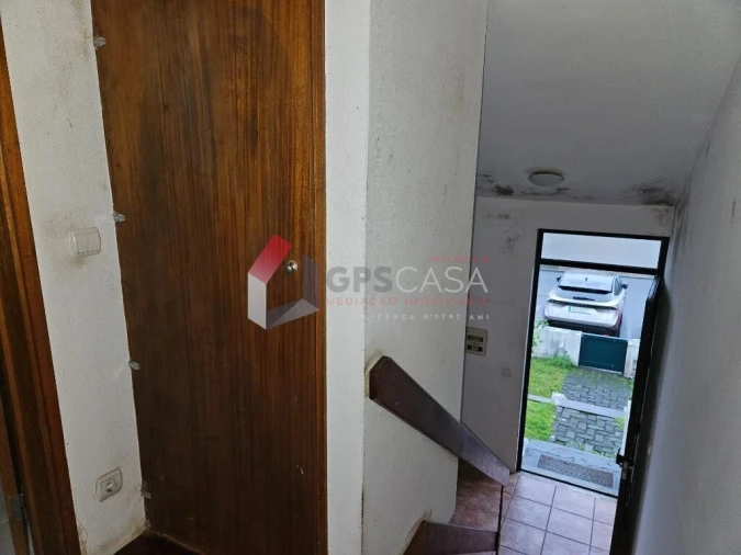 Moradia T3 para Venda em Angra (Santa Luzia) Foto 23