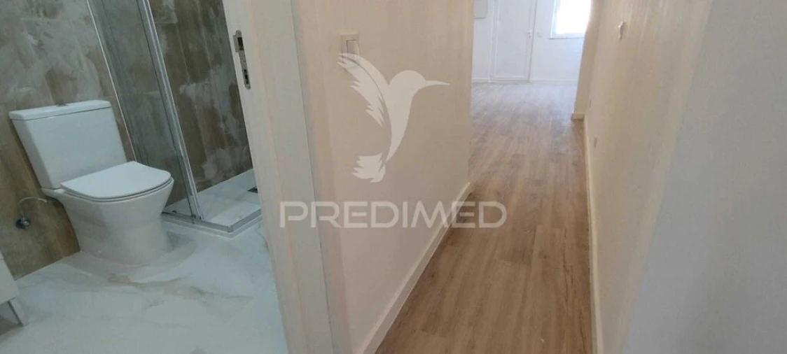 Apartamento T2 para Venda em Santa Iria de Azoia, São João da Talha e Bobadela Foto 12