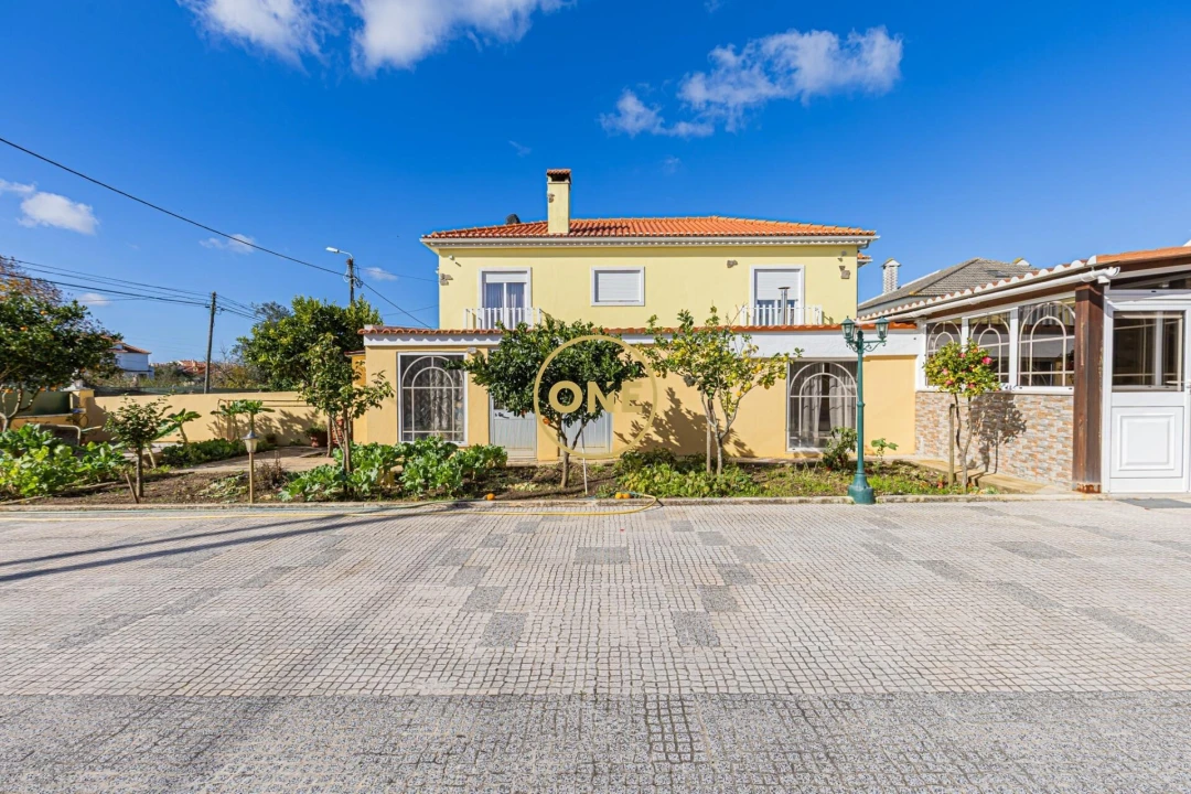 Moradia T3 para Venda em Algueirão-Mem Martins Foto 2