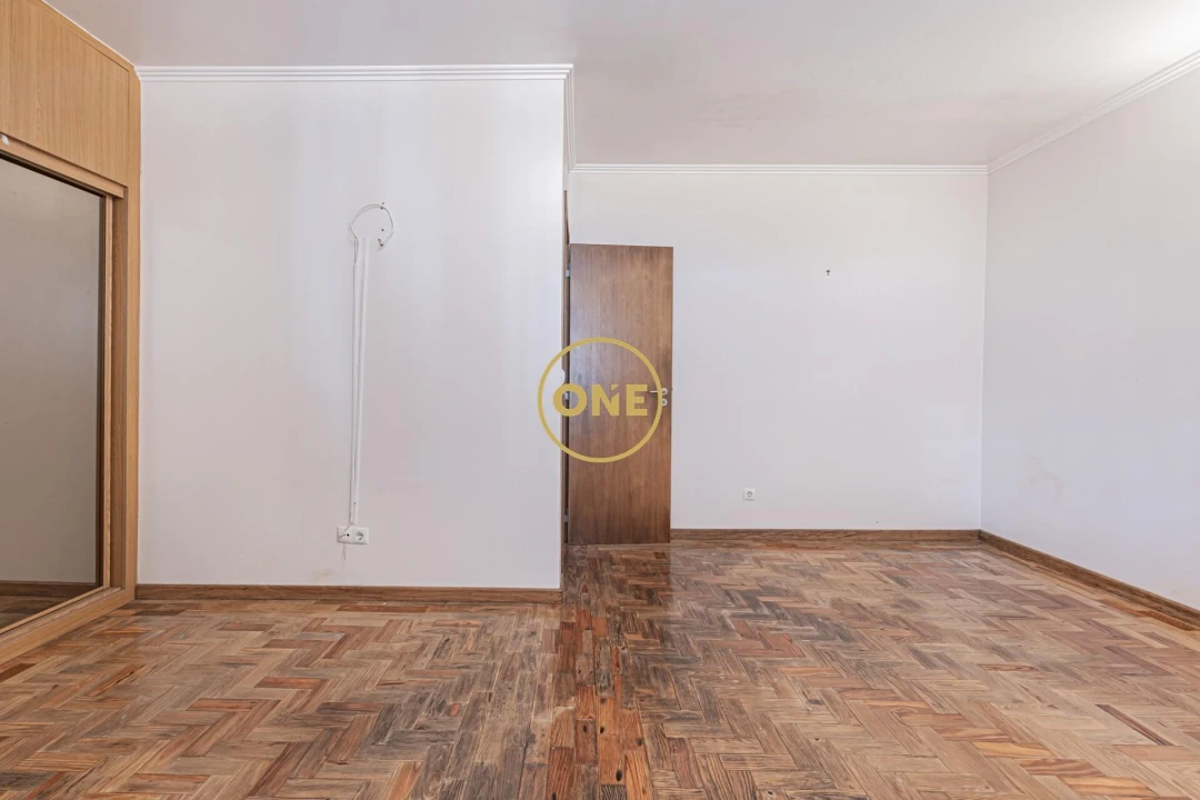 Moradia T3 para Venda em Algueirão-Mem Martins Foto 36